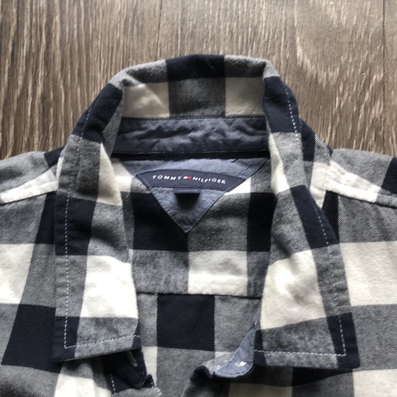 Tommy Hilfiger Flannel - Picture 6 of 9